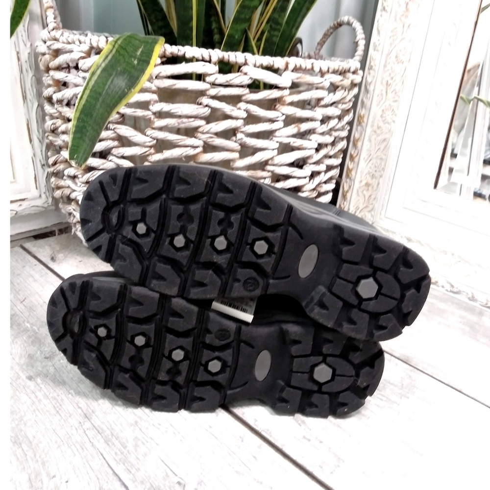 **SOLD*** MARCEL BLK/GRAY HIKING BOOTS - Picture 5 of 7